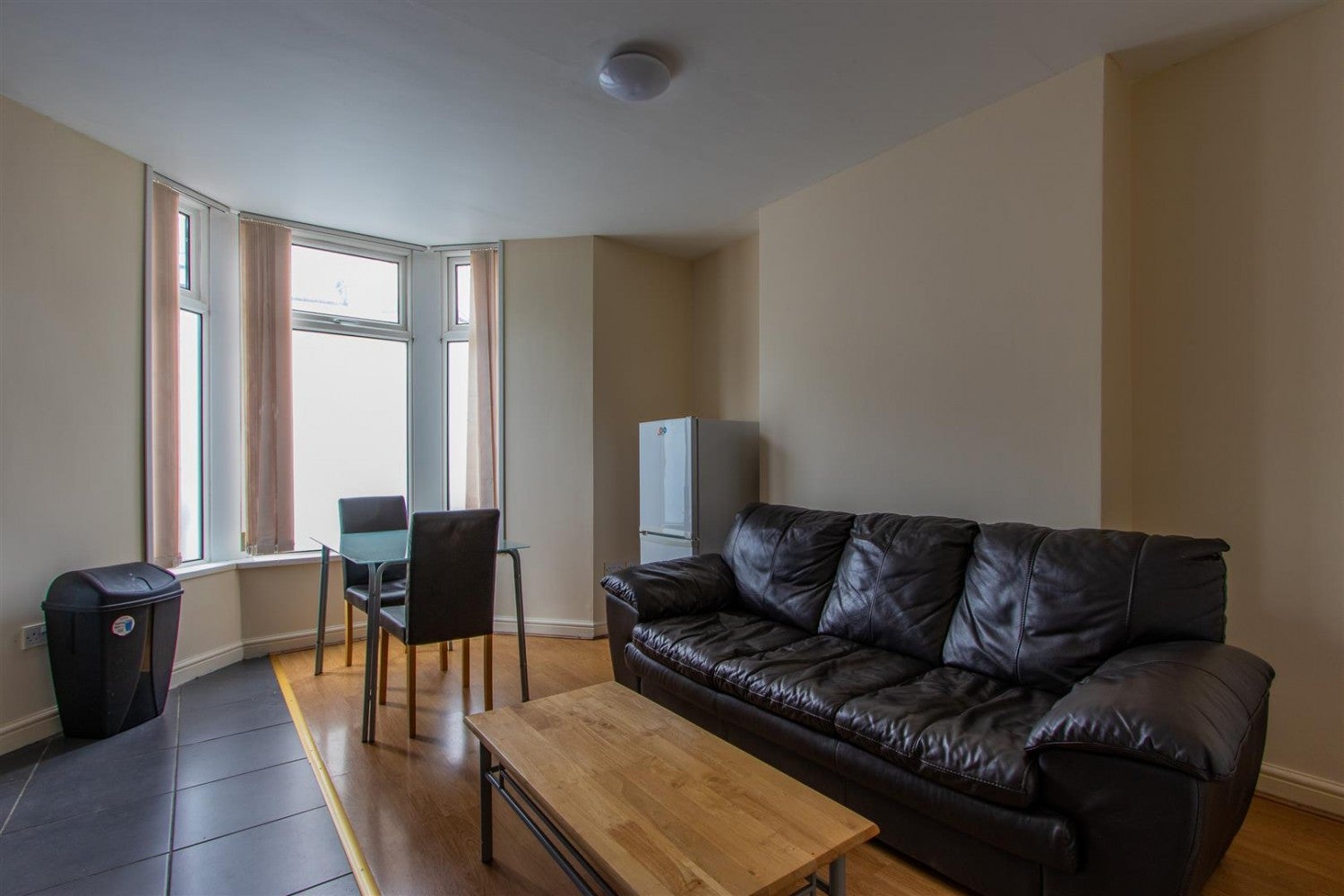 Flat Northcote Street in Cardiff