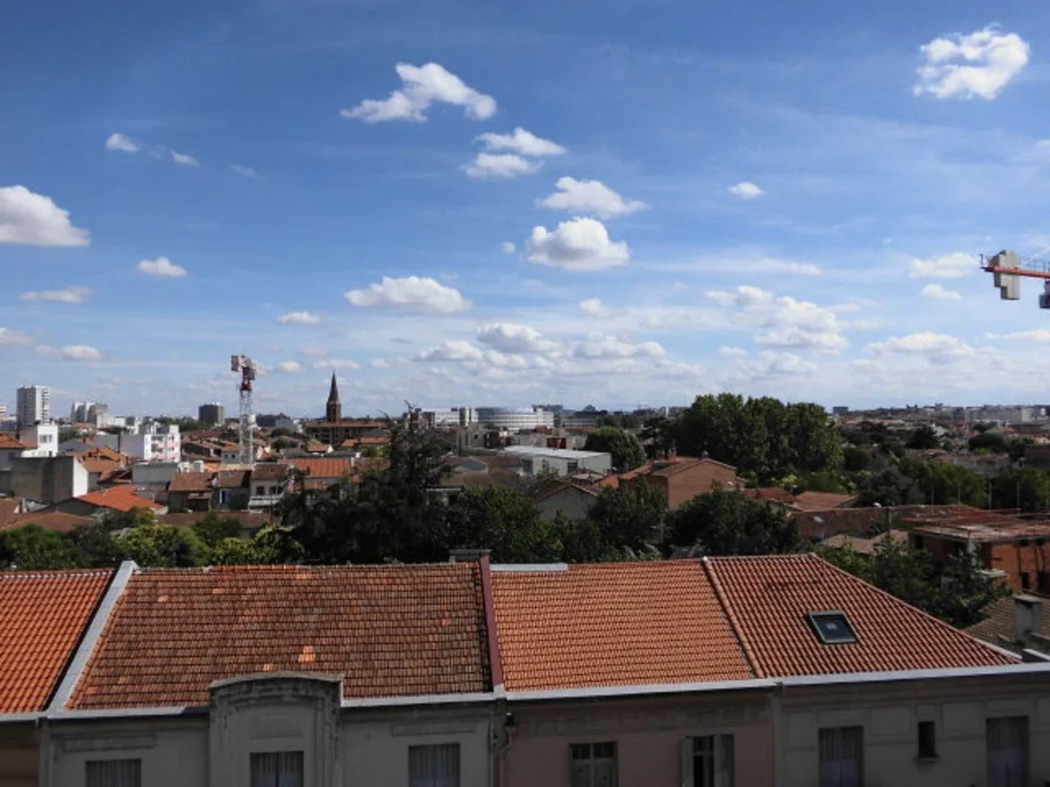 Flat Rue Claire Cazelles in Toulouse