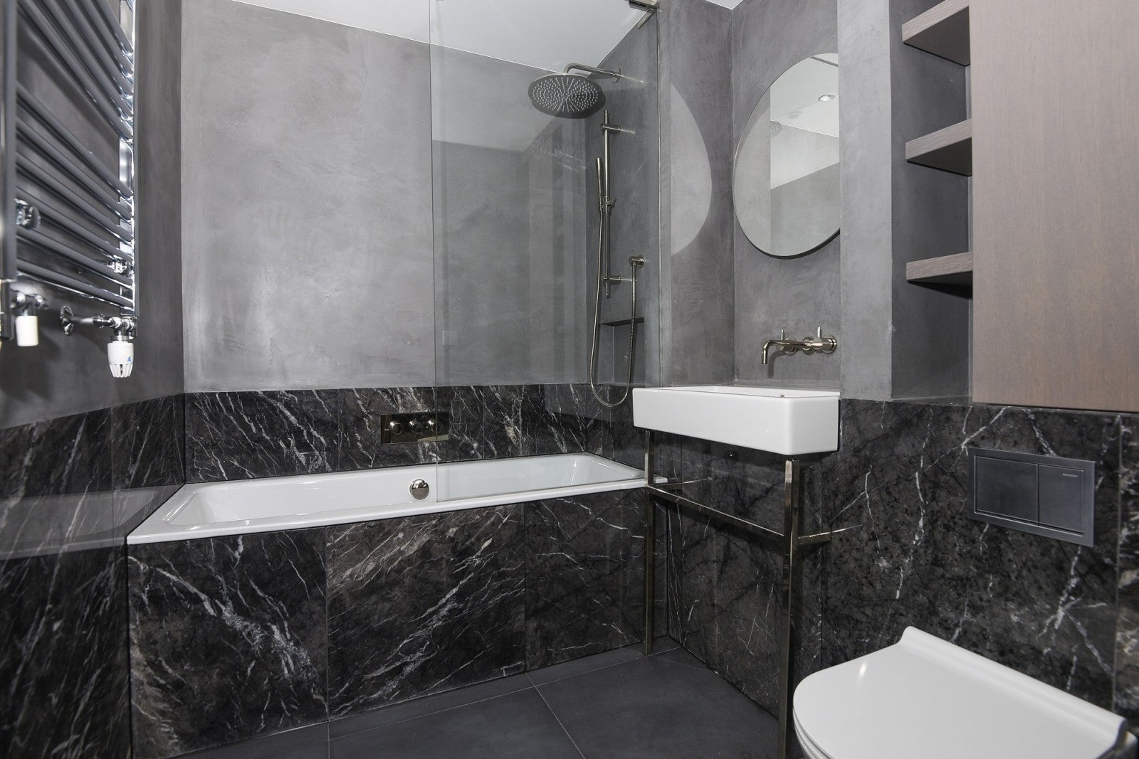 Flat Pilot Walk in Greater London