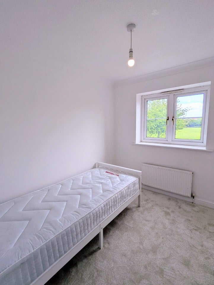 House Greenlee Close in Ingleby Barwick