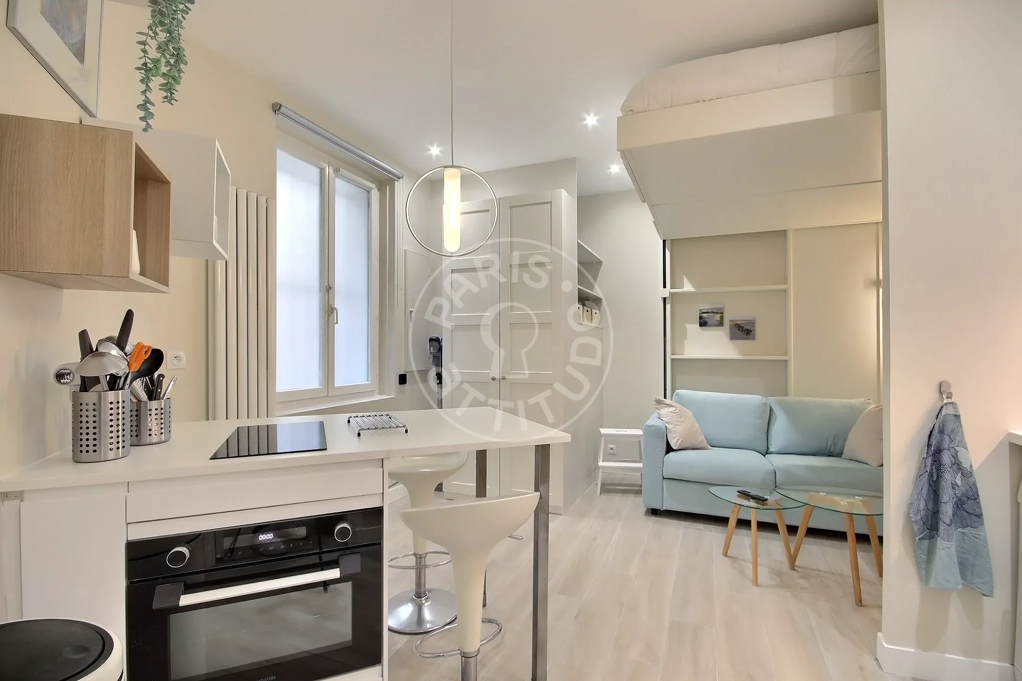 Appartement Impasse de Lévis à Paris
