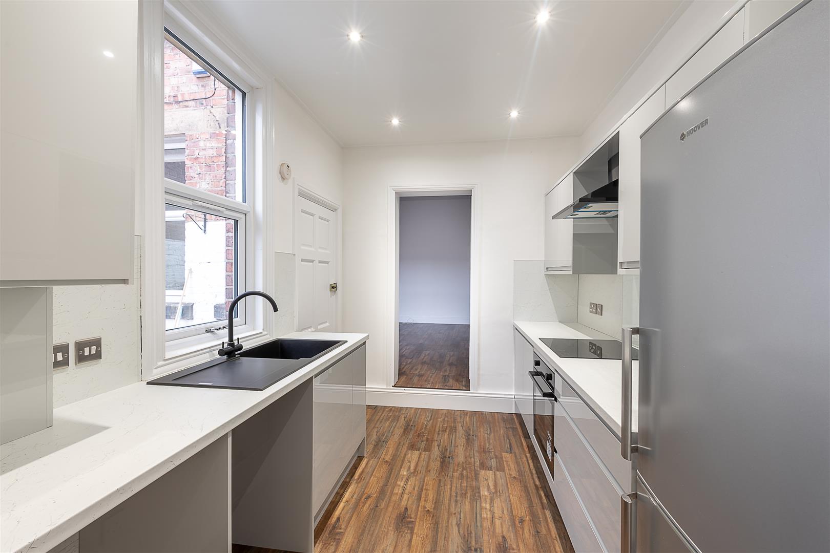 Flat Holmwood Grove in Newcastle upon Tyne