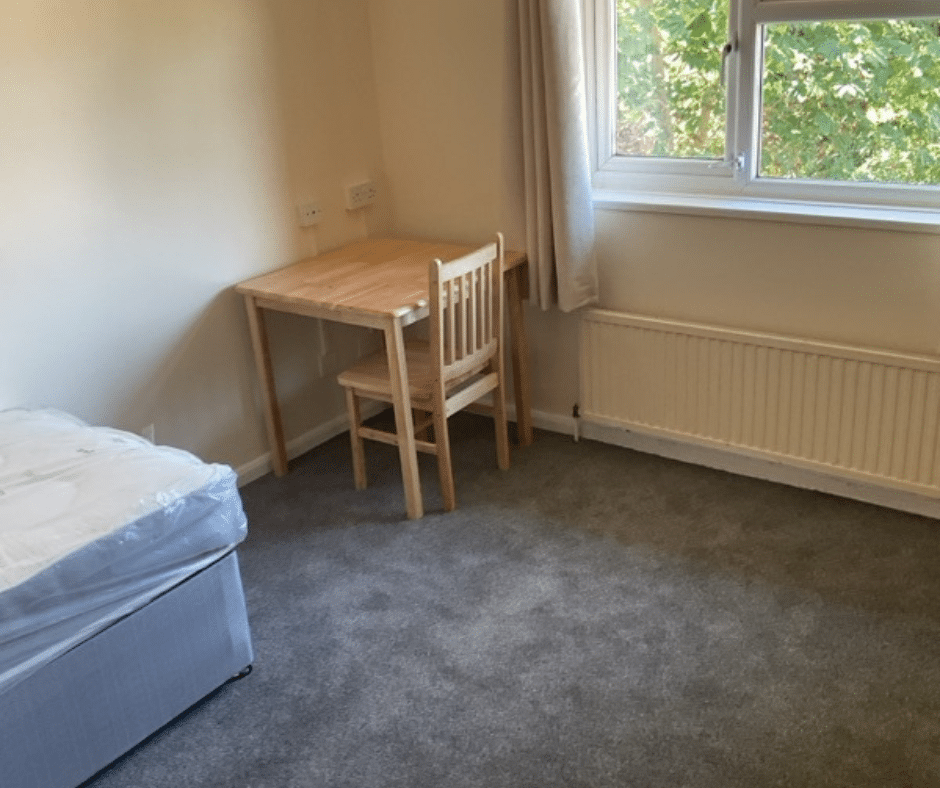 Room Willington Street in Maidstone