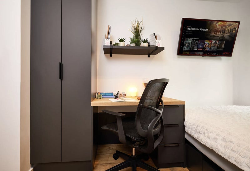 Room Loampit Vale in Greater London