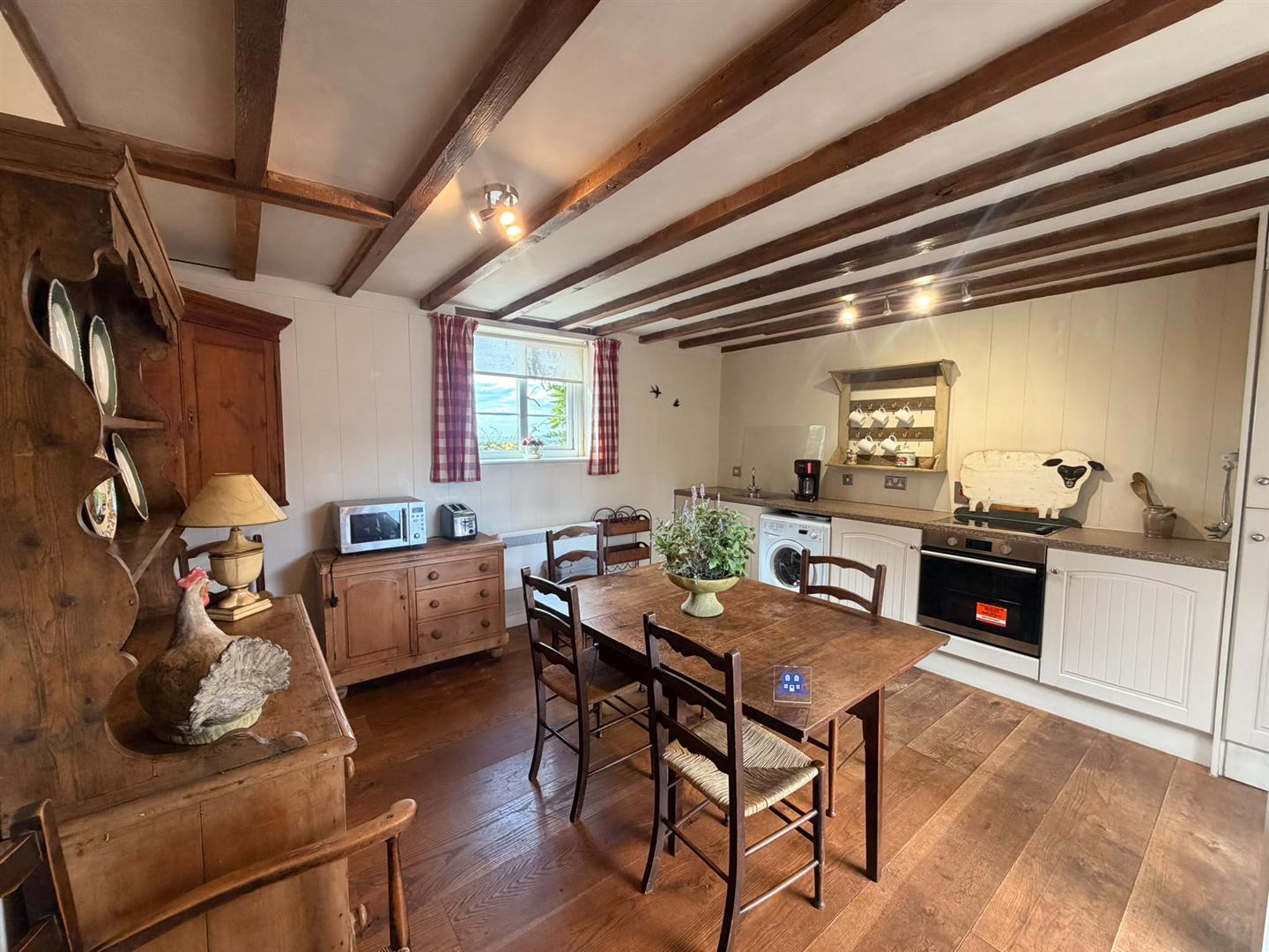 Flat Sandon Road in Stafford