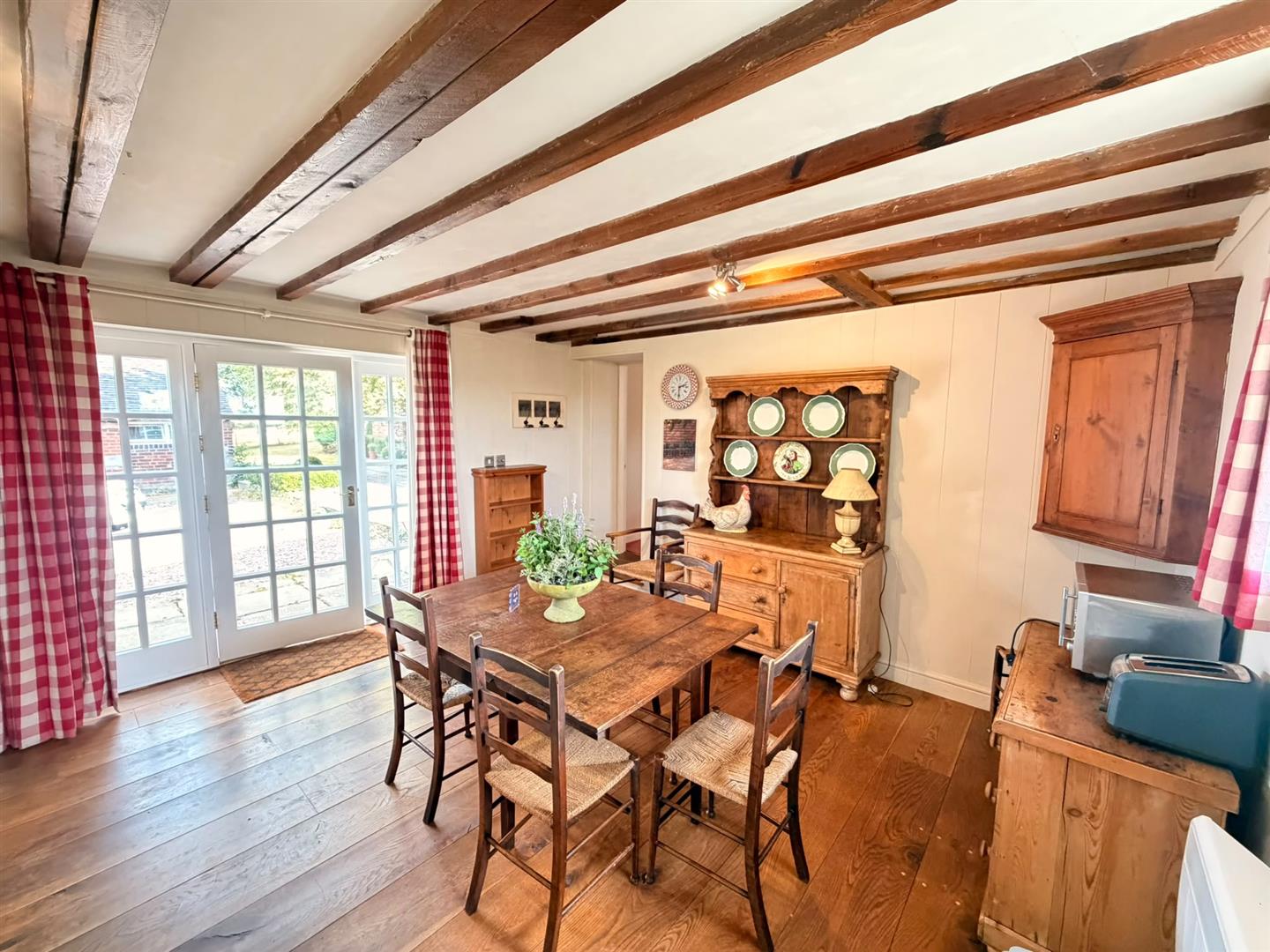 Flat Sandon Road in Stafford