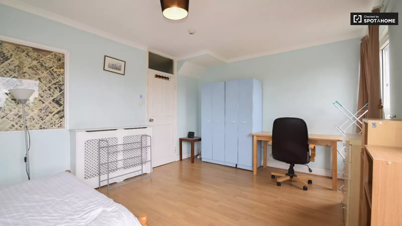 Flat Allen Road in Greater London