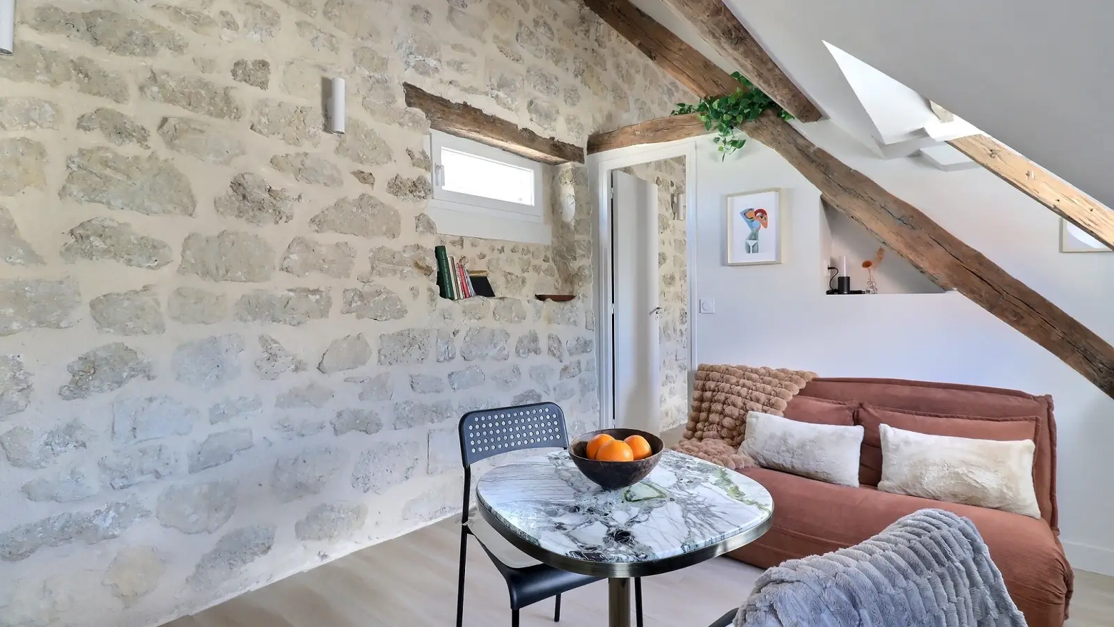 Appartement Rue Paul Lelong à Paris