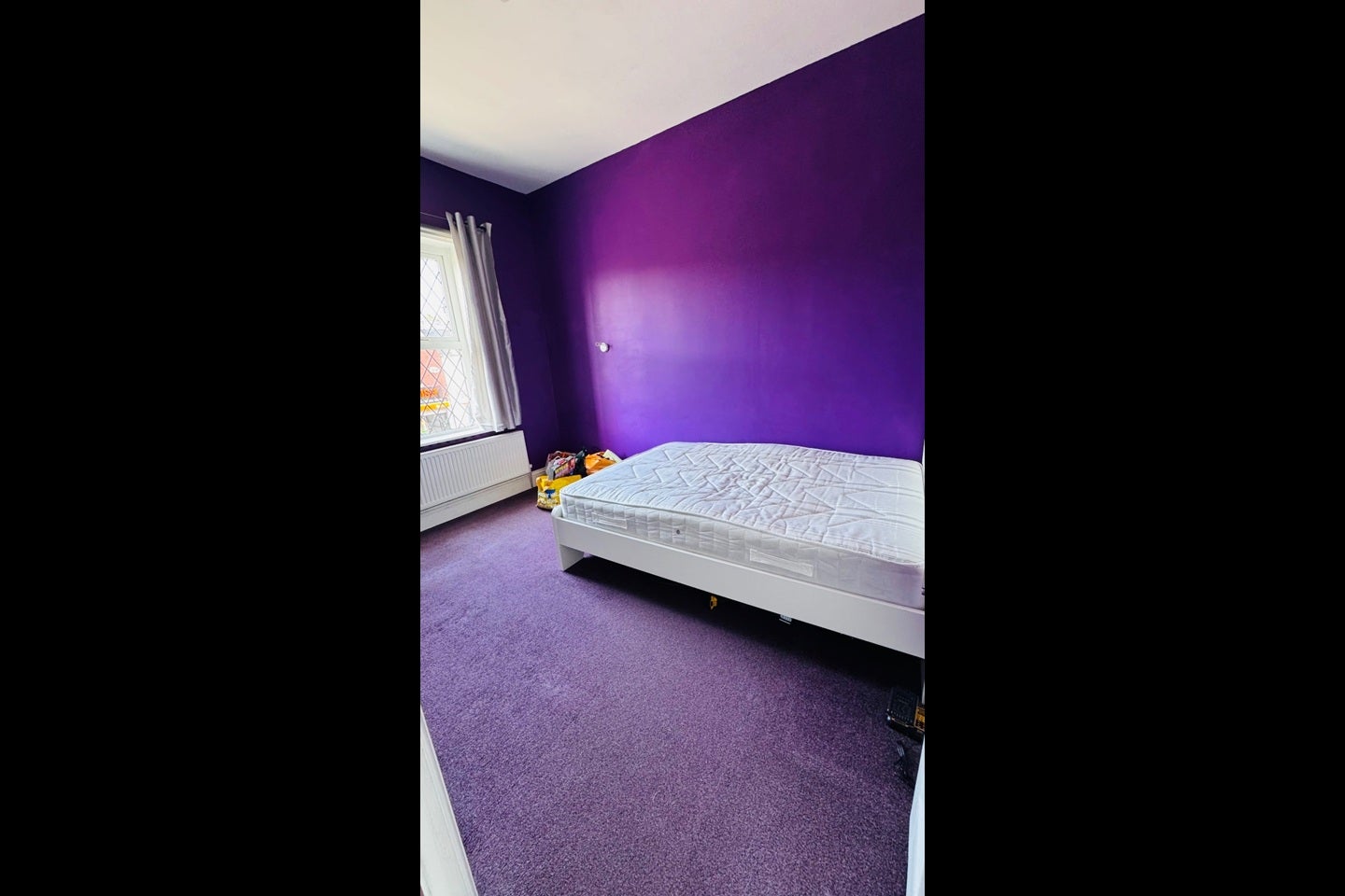 Room Dewsbury Road in Wakefield