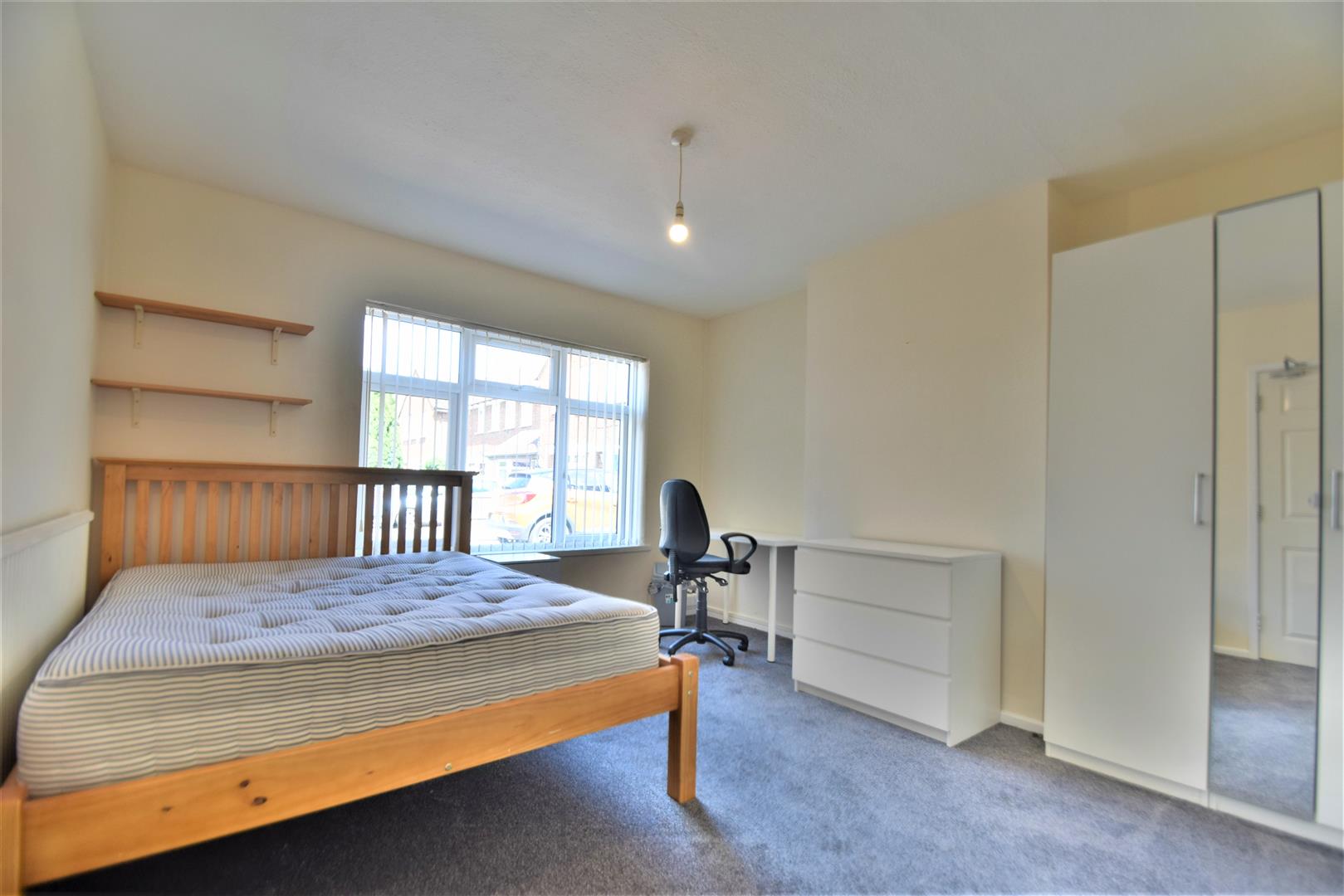 House Maygoods Close in Greater London