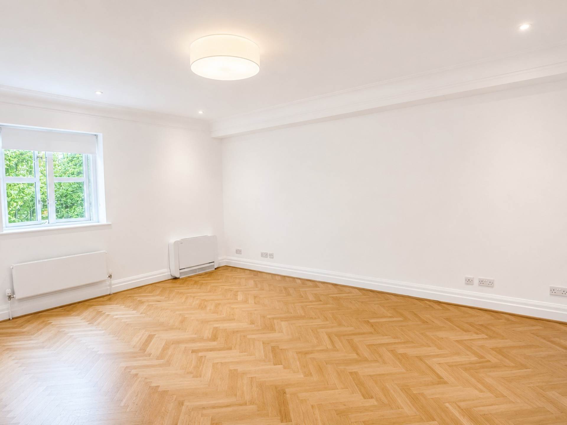 Flat St Margarets Lane in Greater London