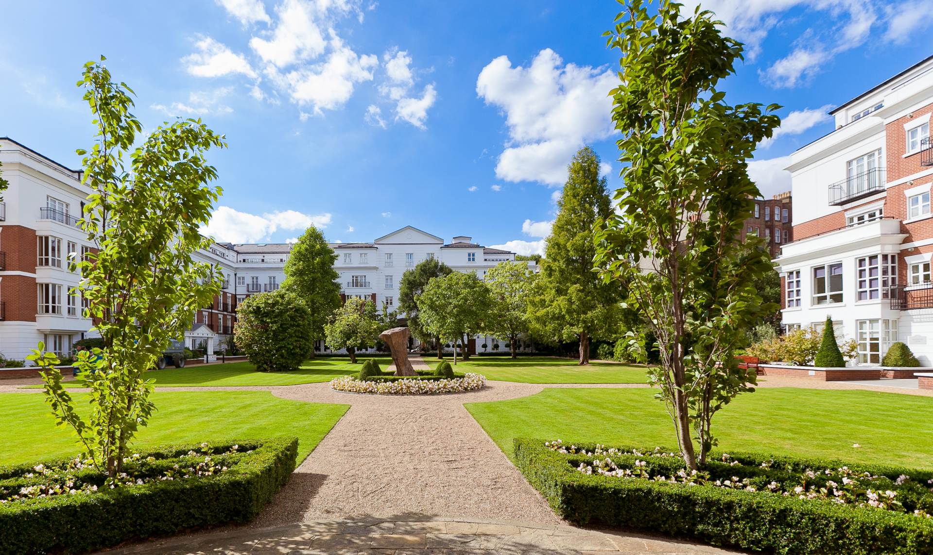 Flat St Margarets Lane in Greater London