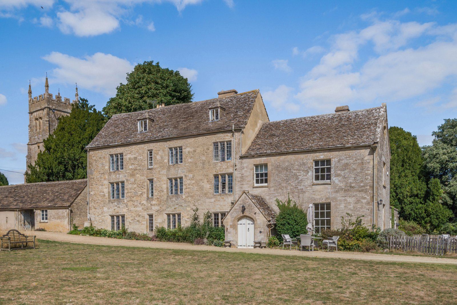 House Trewsbury Road in Cotswold District