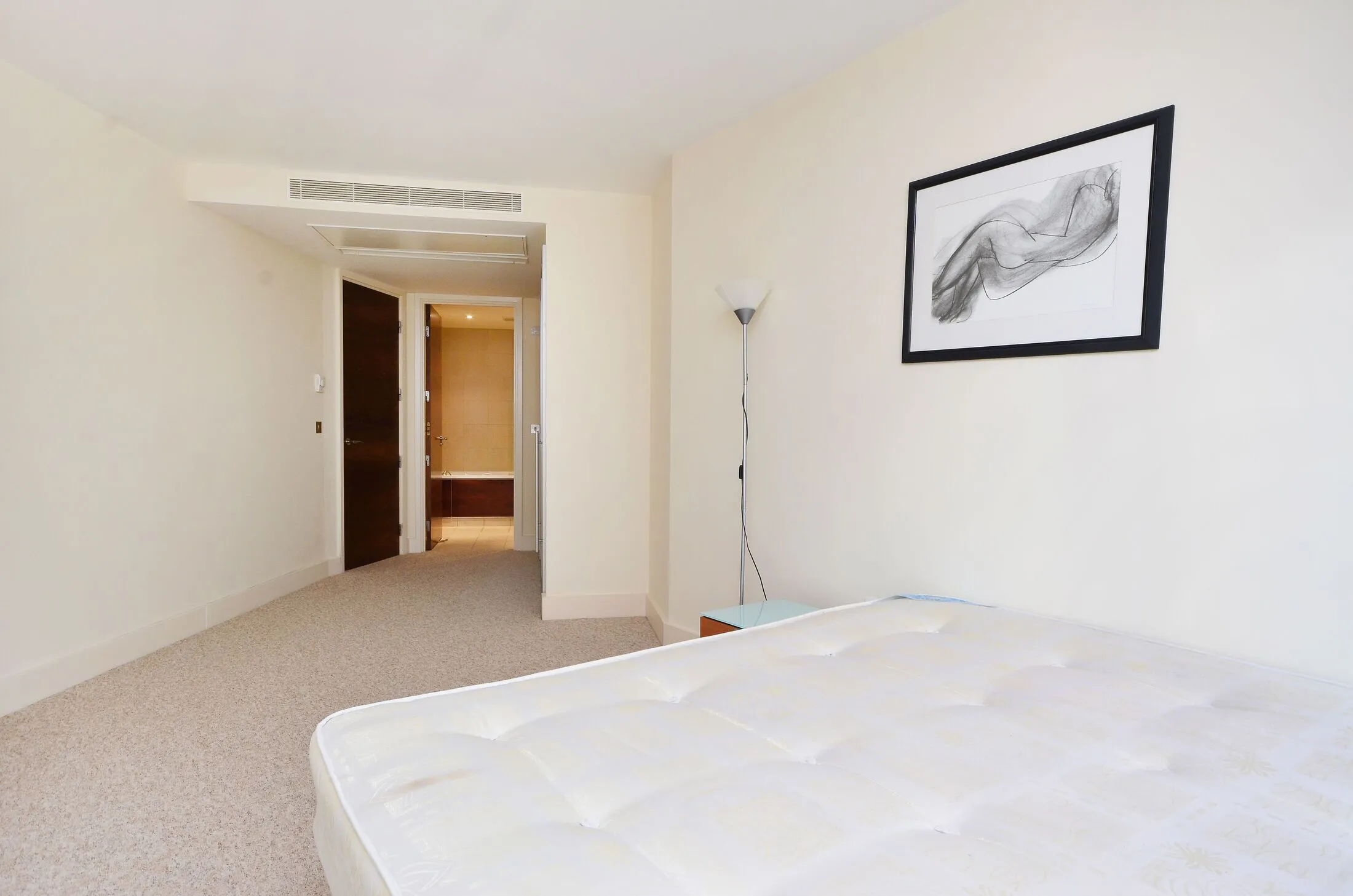 Flat Praed Street in City of Westminster