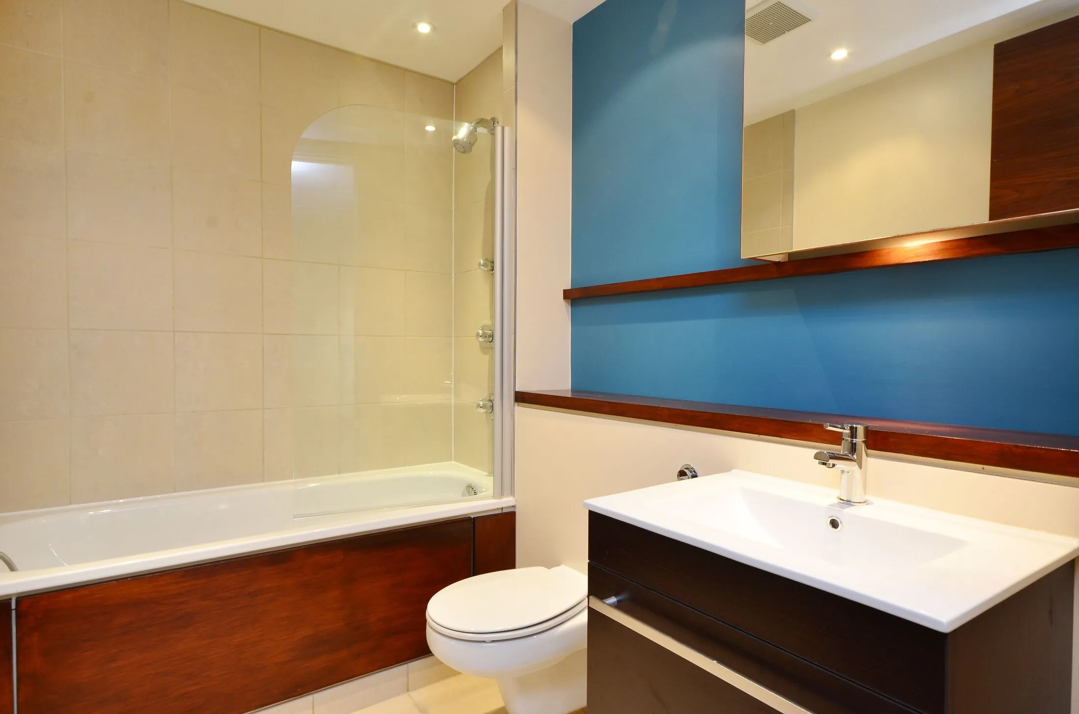 Flat Praed Street in City of Westminster