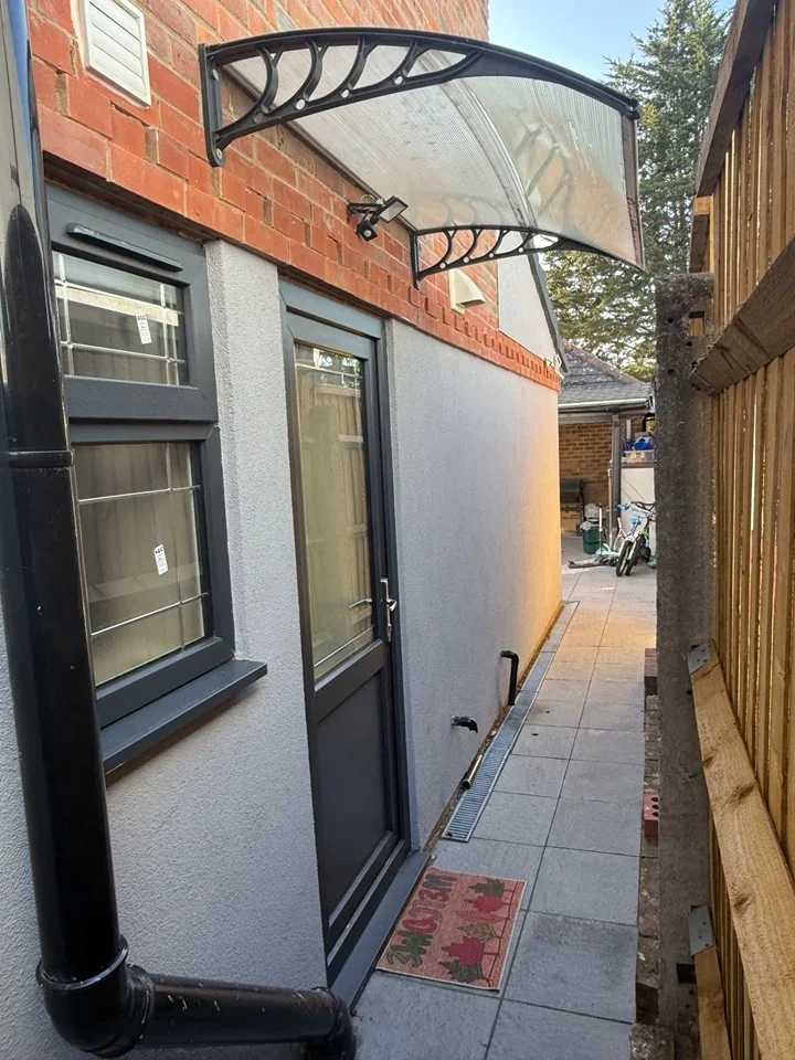 Flat Old Nursery Place in Borough of Spelthorne