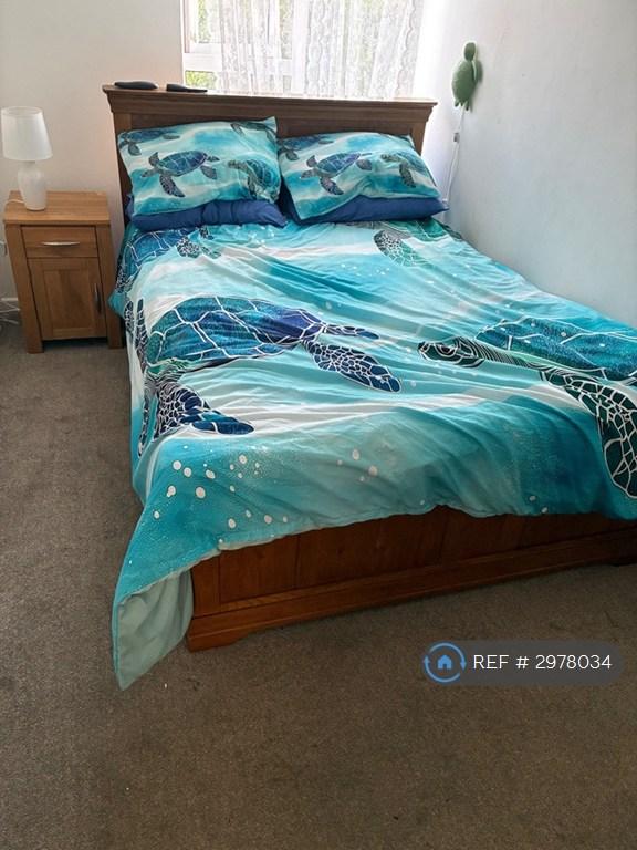 Room Lansdown Road in Cheltenham