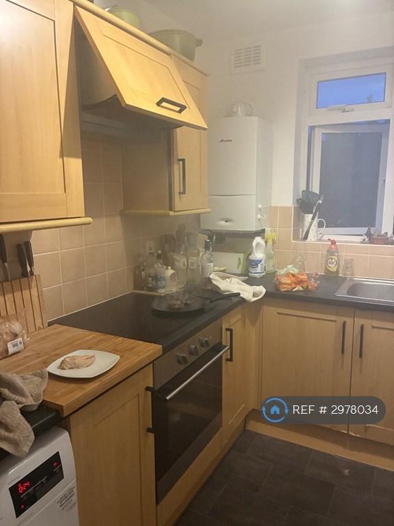 Room Lansdown Road in Cheltenham