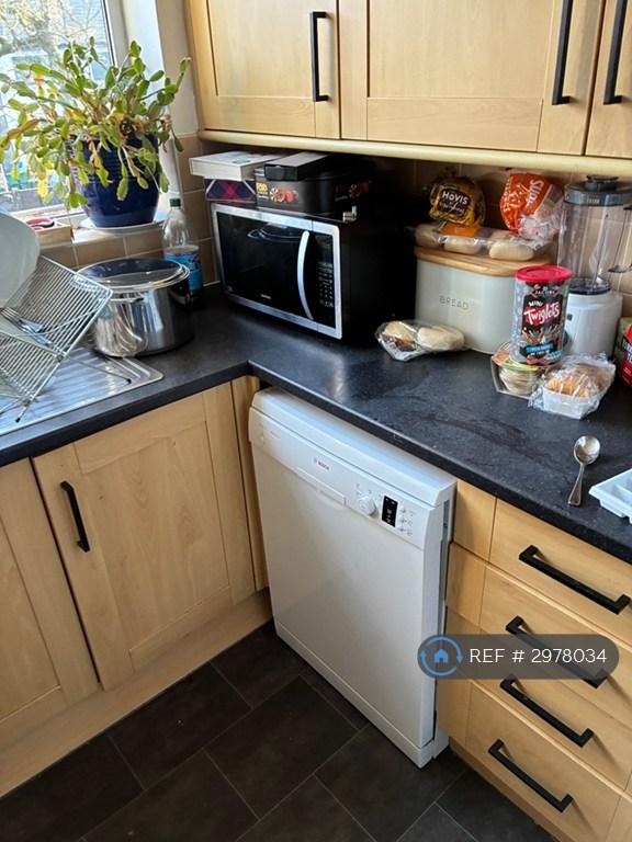 Room Lansdown Road in Cheltenham