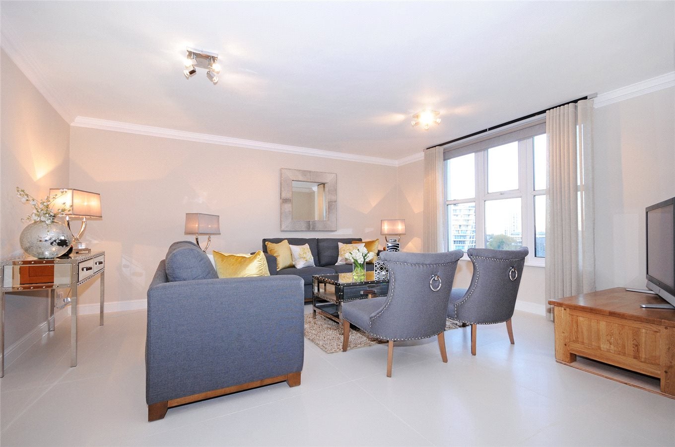 Flat Alexandra Road in Greater London