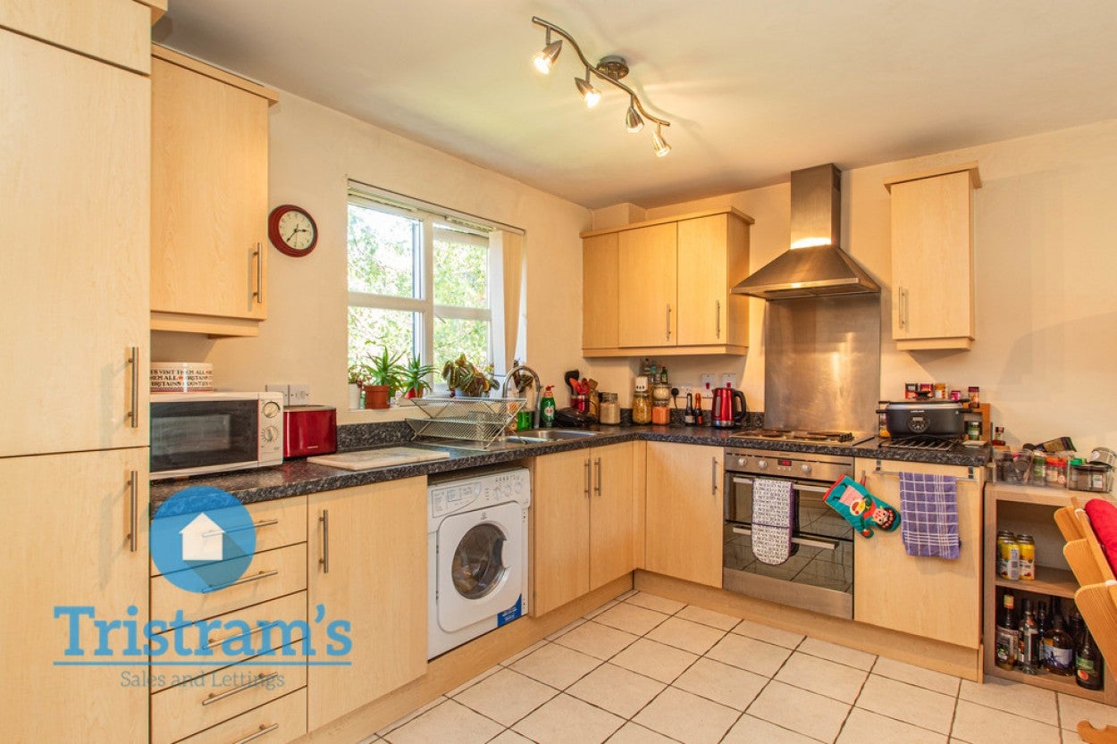 Flat Caxton Road in Nottingham