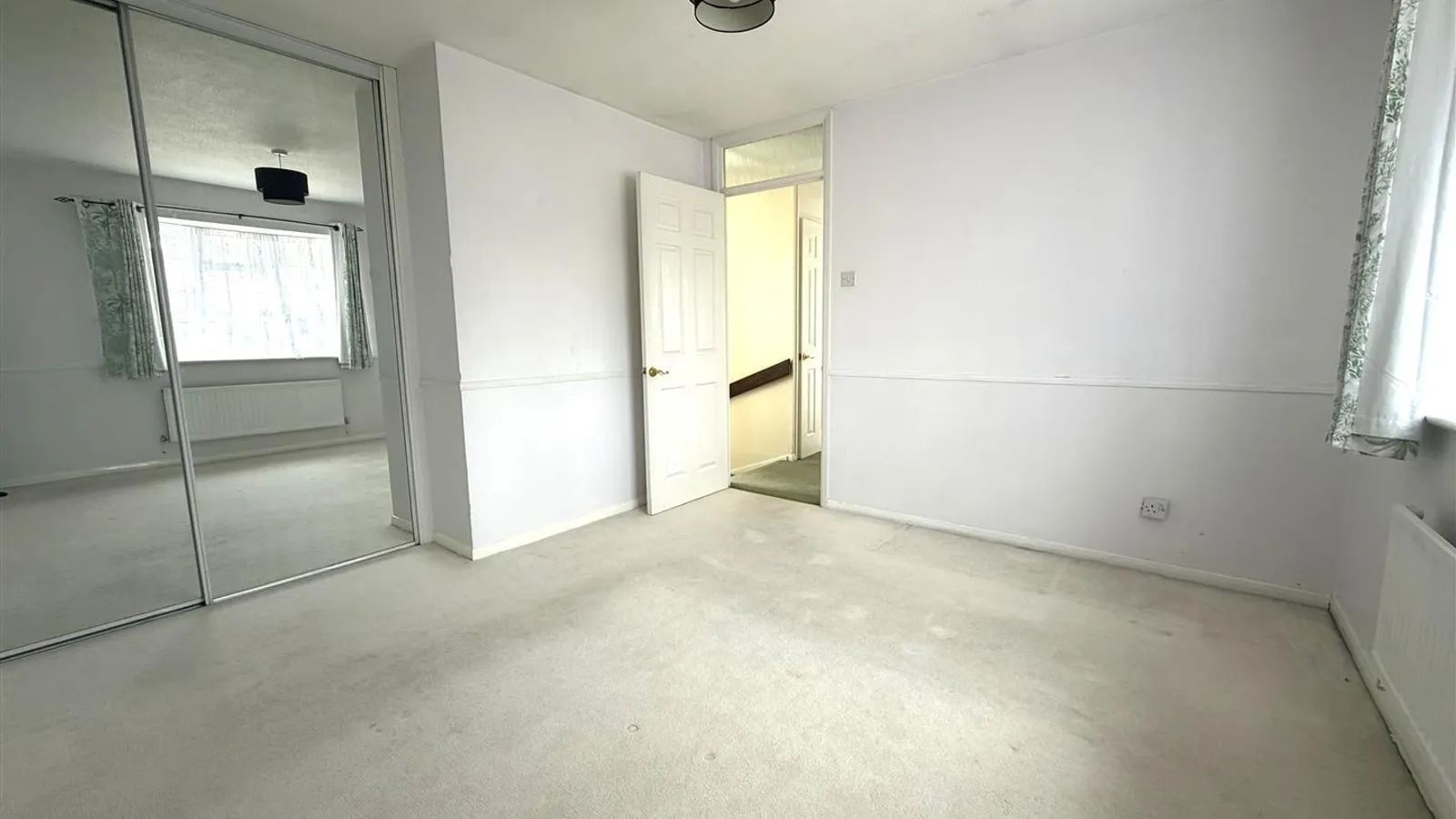 House Harcastle Close in Greater London