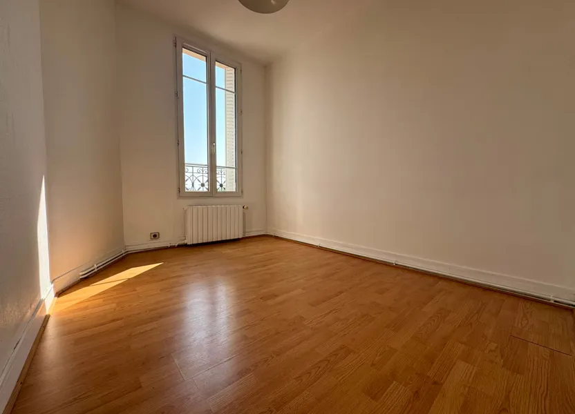 Flat Rue André Tessier in Fontenay-sous-Bois