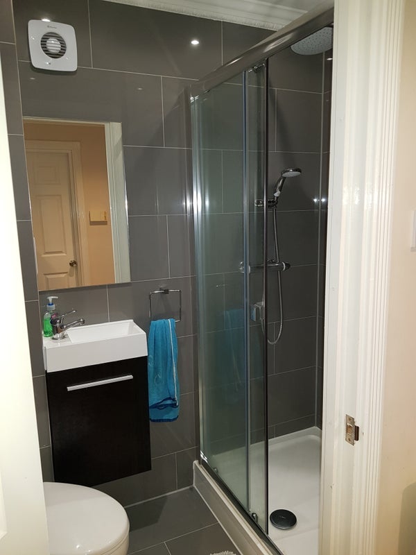 Room Nightingale Walk in Windsor