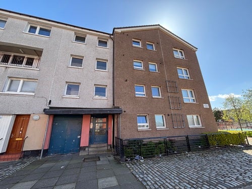 Room Old Rutherglen Road in Glasgow