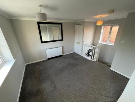 Flat Cherry Court in East Staffordshire
