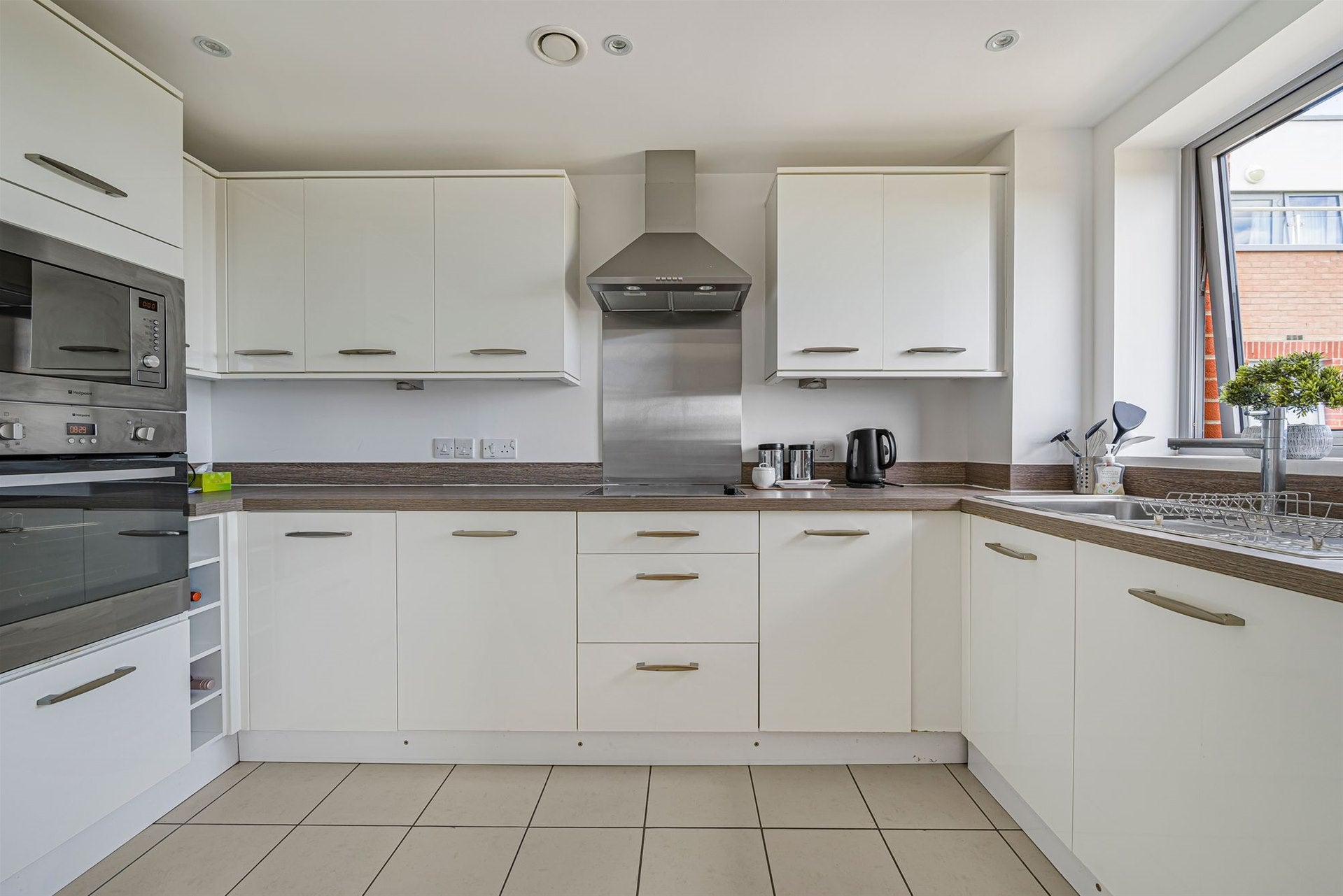 Flat Sidcup Hill in Greater London