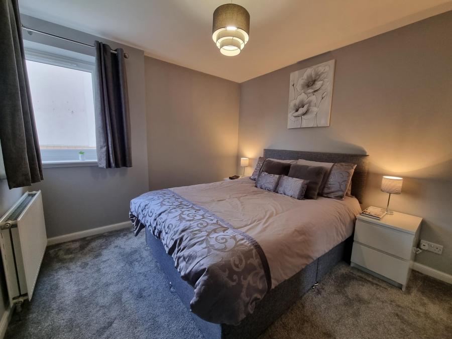 Flat Shaw Crescent in Aberdeen City