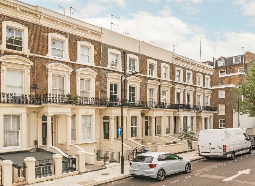Flat Sevington Street in City of Westminster