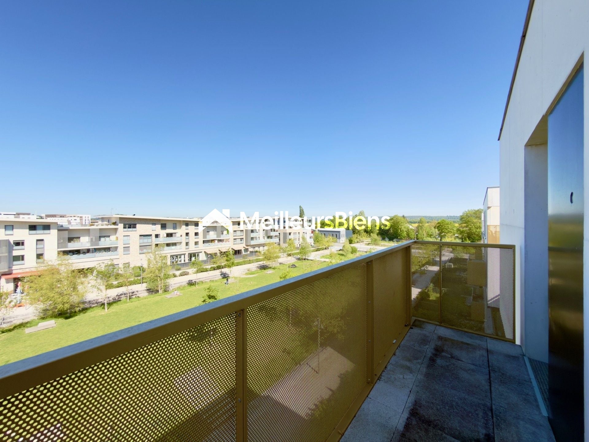 Appartement D 307 à Saint-Nom-la-Bretèche