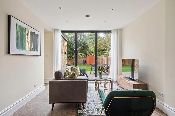 Flat Burlington Avenue in Greater London