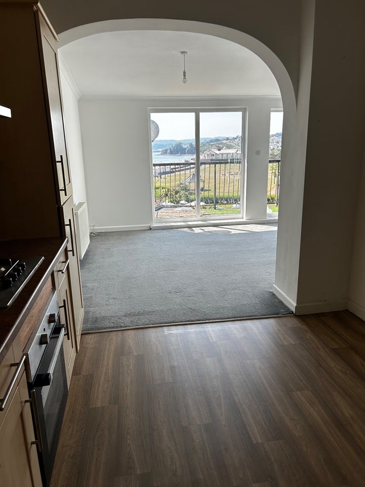 Flat Alta Vista Road in Paignton