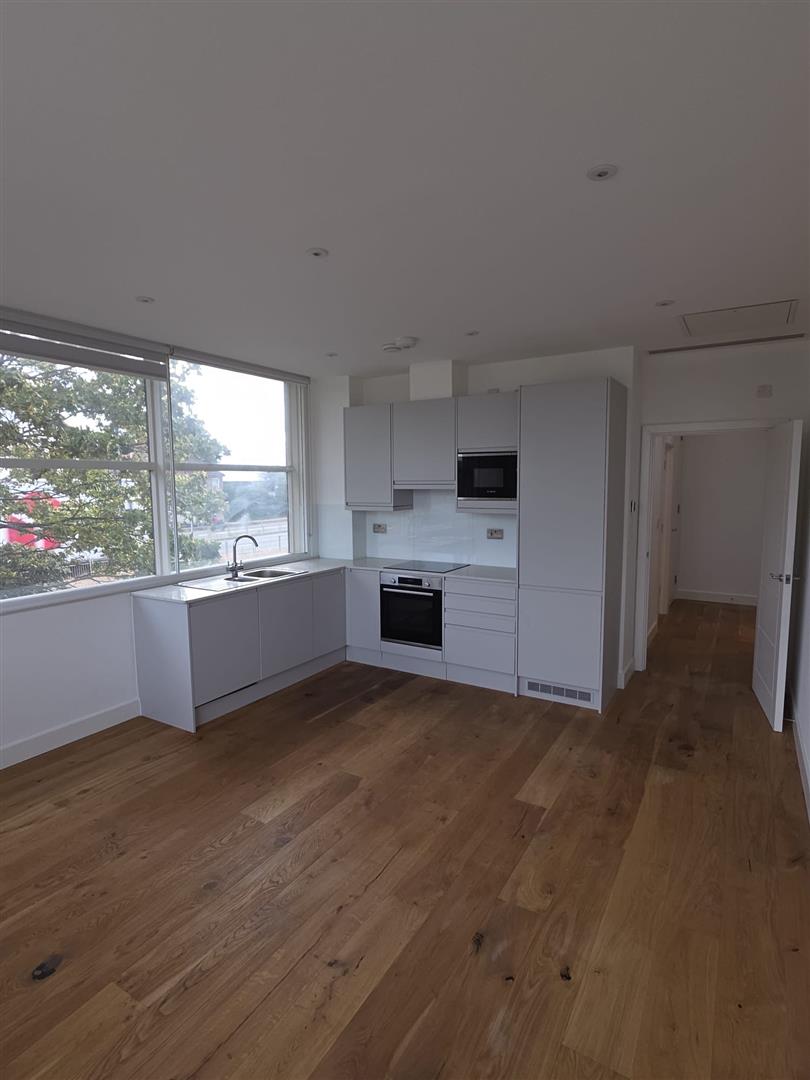 Flat Nobel Drive in Greater London