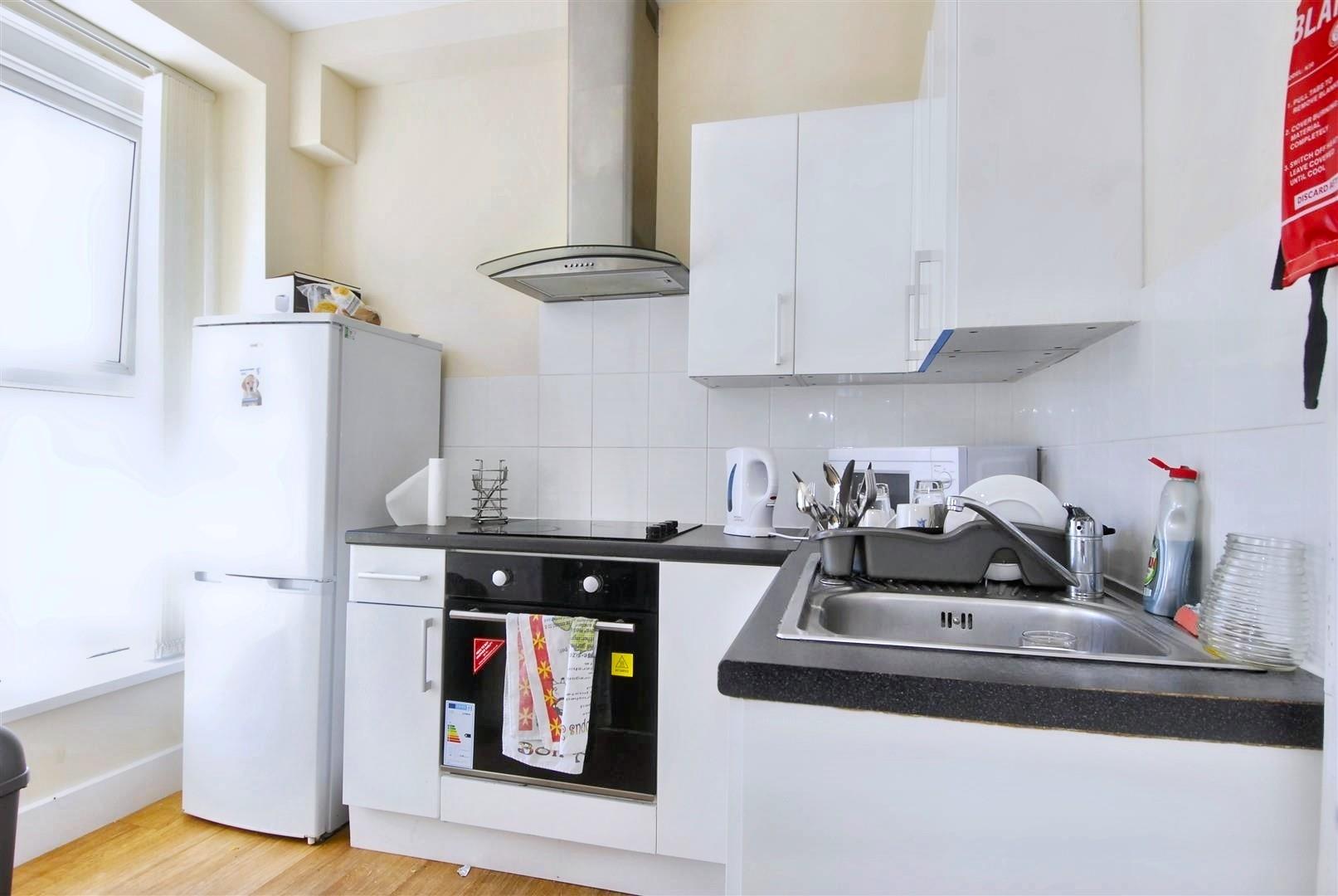 Flat Seaton Avenue in Plymouth