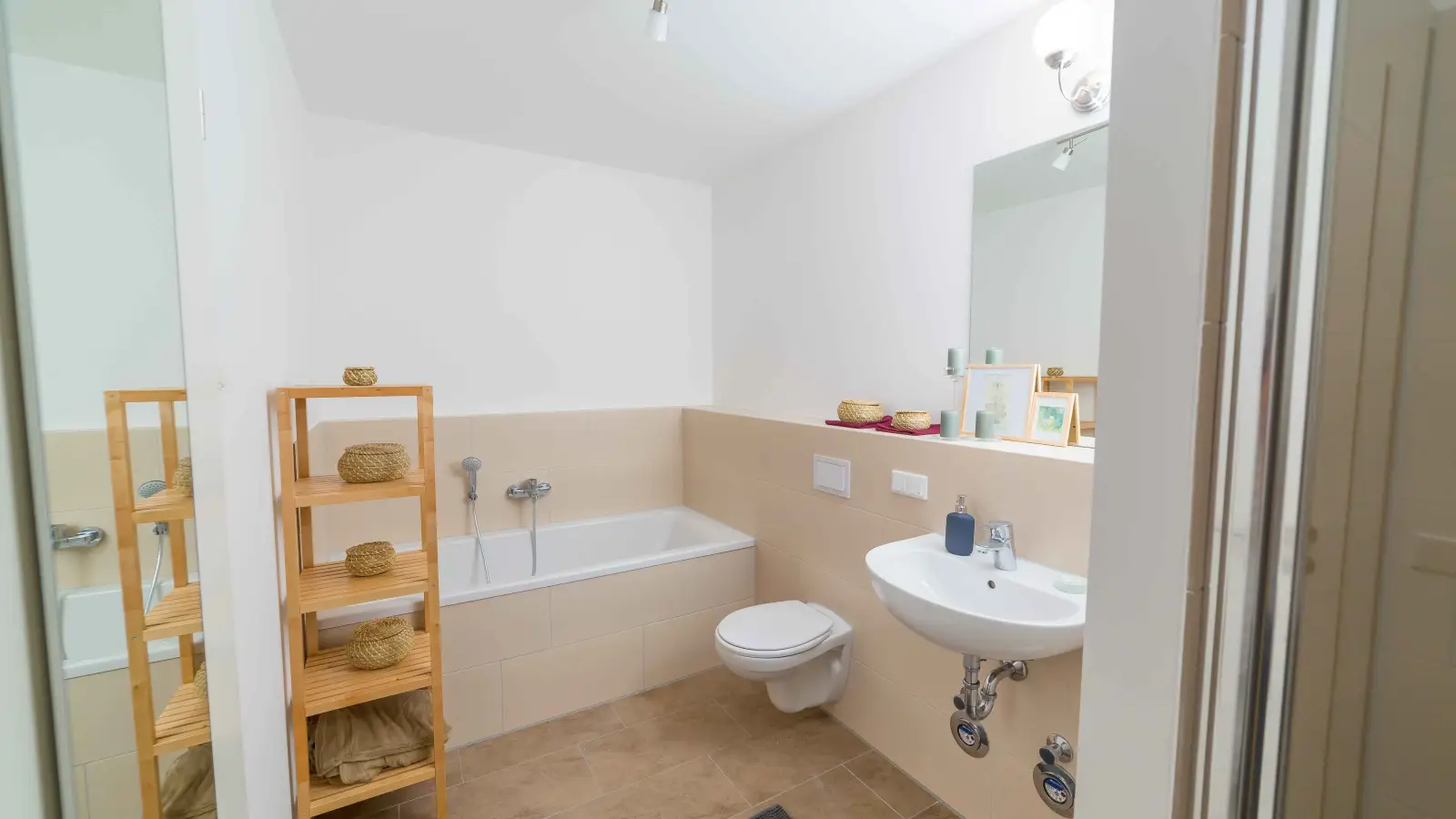 Wohnung Alte Schönhauser Straße in Berlin