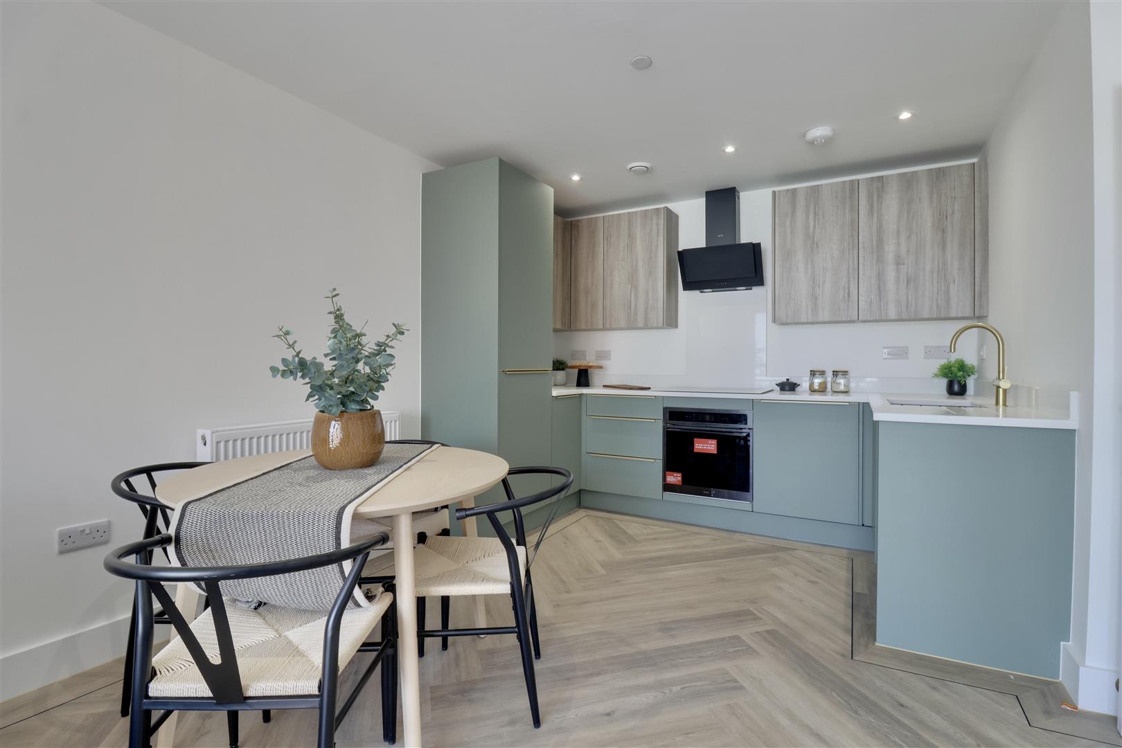 Flat Palmerston Road in Portsmouth