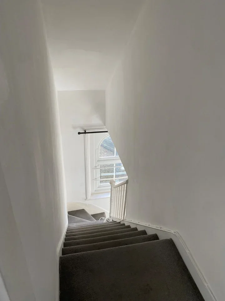Flat Wickham Road in Greater London
