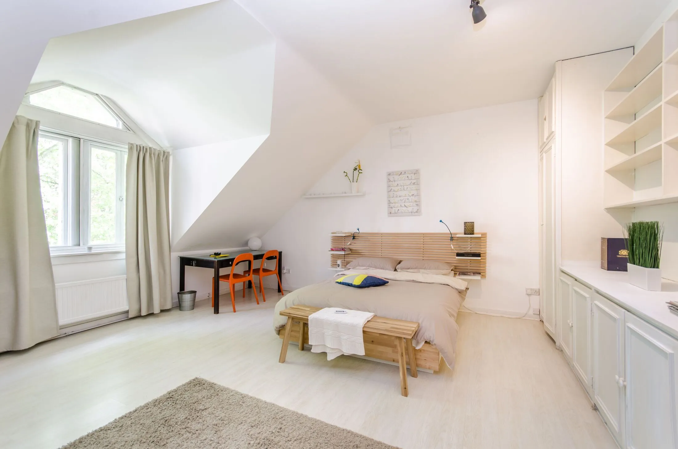 Flat Coleherne Road in Greater London