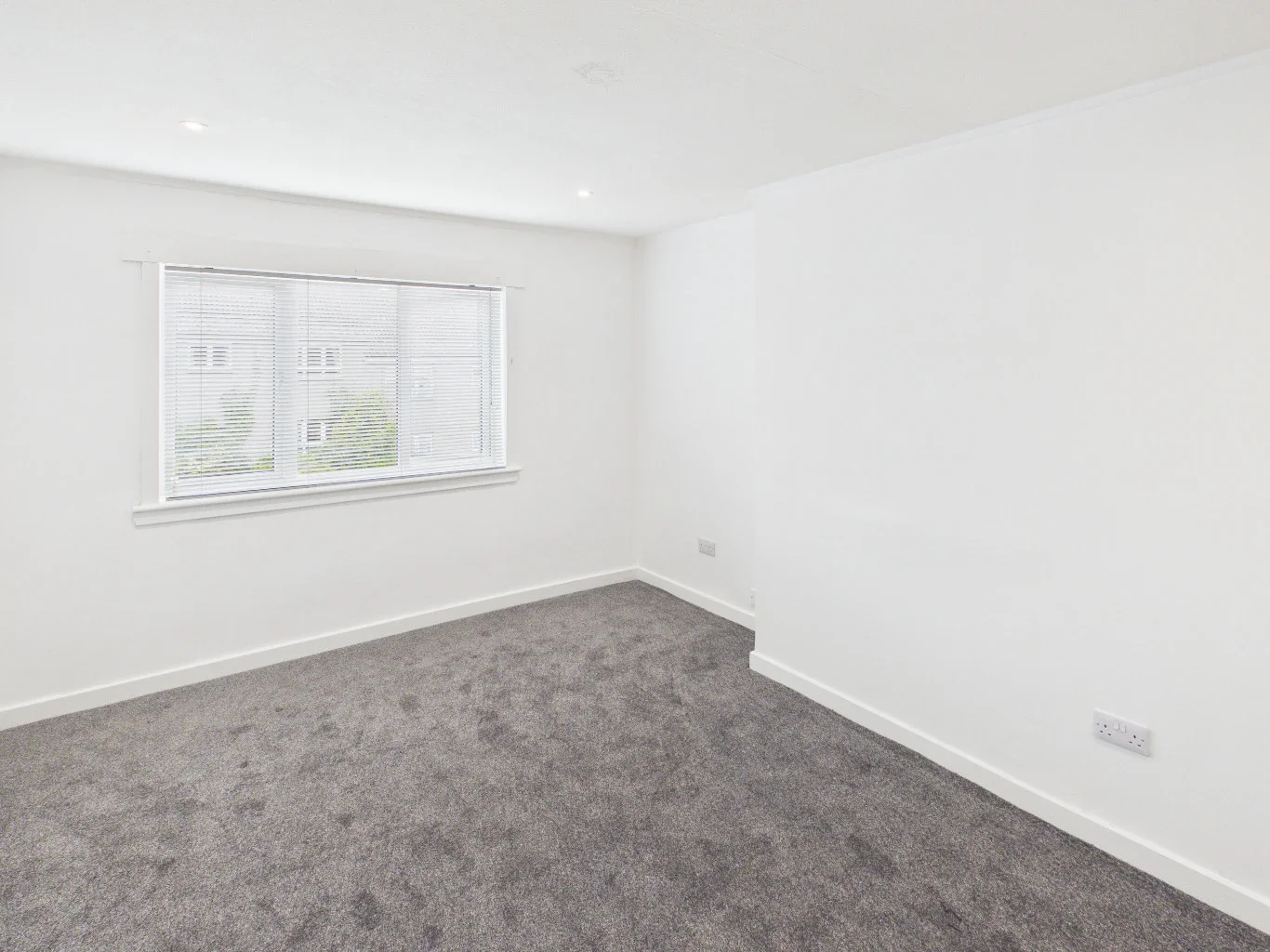 Flat Craigowan Road in Dundee