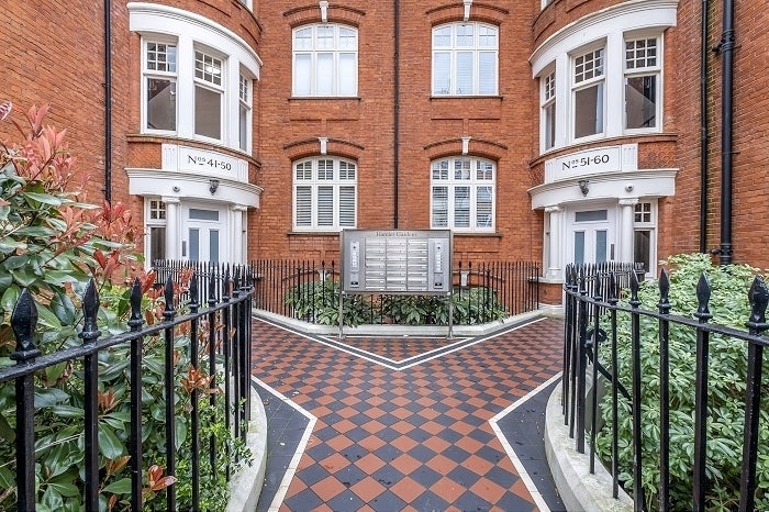Flat King Street in Greater London