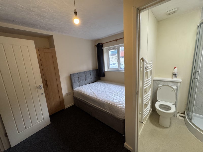Room Tower Street in Pontypridd