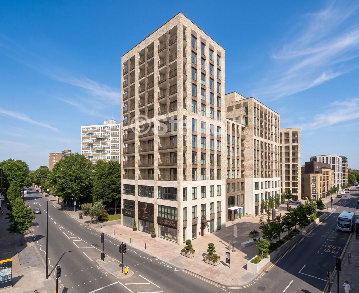 Flat Carlton Vale in Greater London