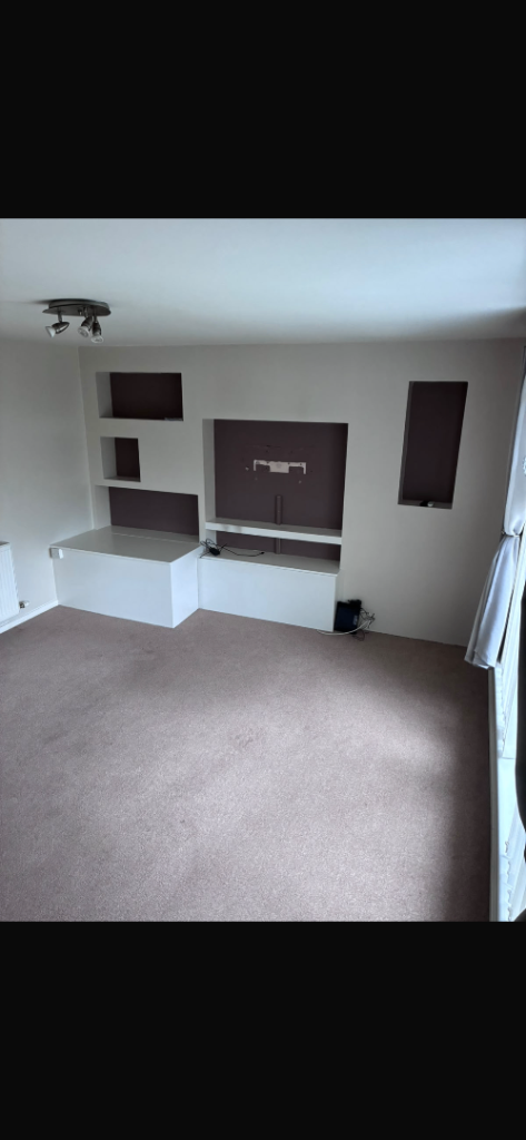 Flat Birkenshaw Way in Armadale