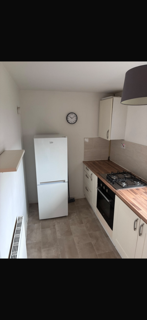 Flat Birkenshaw Way in Armadale