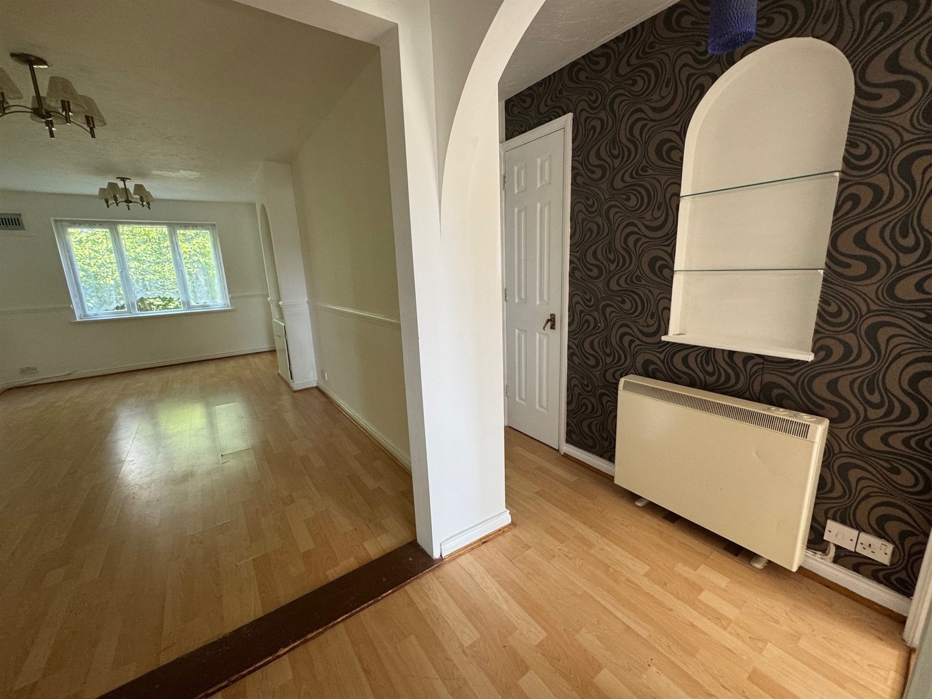 Flat Faulkner Close in Greater London
