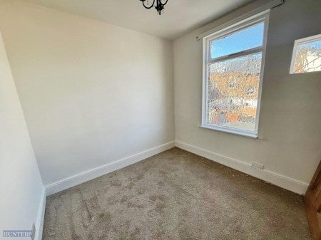 Flat Prudhoe Terrace in North Tyneside